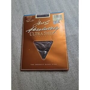 Vtg 1995 Hanes Absolutely‎ Ultra Sheer Pantyhose Barely Black Size A 707